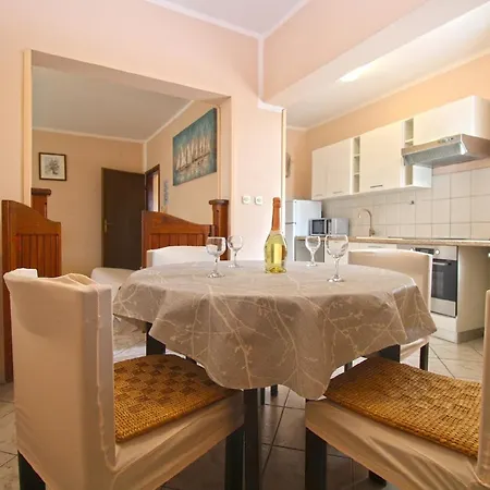 Fuer 4 Personen Ca 50 Qm In Fazana, Istrien Istrische Riviera Apartment