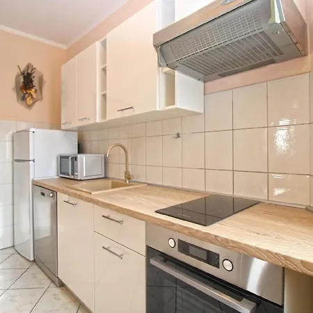 Fuer 4 Personen Ca 50 Qm In Fazana, Istrien Istrische Riviera Apartment